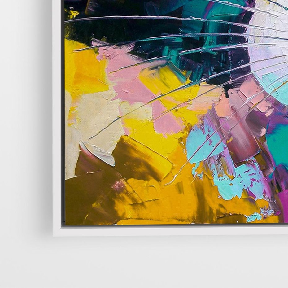 Obraz w ramie 70x50 - Przebudzenie snu artysty - zbliżenie, kolorowy portret szopa pracza - rama biała