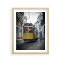 Plakat w ramie 40x50 - Urok tramwajów Lizbony - tramwaj, Lizbona - rama drewno