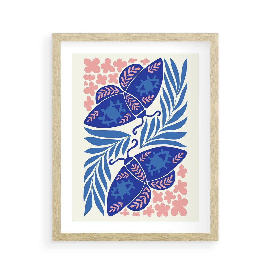 Plakat w ramie 40x50 - Migotliwa Rzeczywistość - ćmy, kwiaty - rama drewno