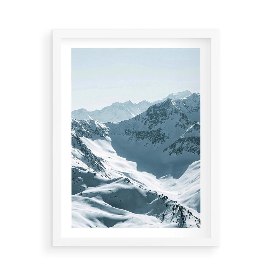 Plakat w ramie 50x70 - Surowość Gór - górskie szczyty, śnieg - rama biała