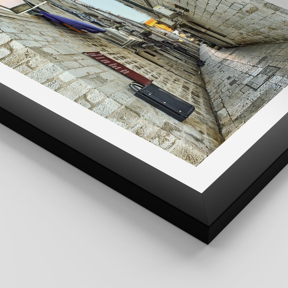 Plakat w ramie 40x50 - Urok Włoskiej Uliczki - włoska, uliczka - rama czarna