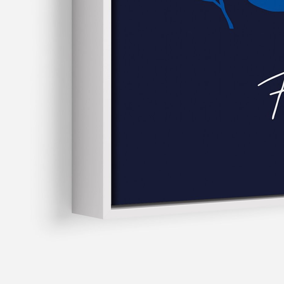 Obraz w ramie 70x100 - Podróżne Barwy - czerwone abstrakcyjne kwiaty, granatowe tło - rama biała