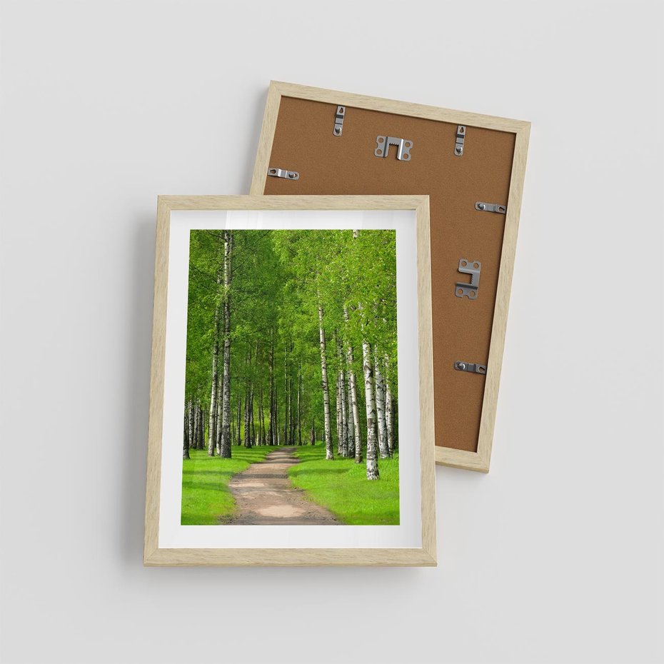 Plakat w ramie 30x40 - Spacer Ścieżką w Urokliwym Lesie - las, ścieżka - rama drewno