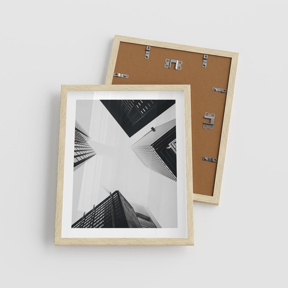 Plakat w ramie 40x50 - Nowoczesna Dynamika - perspektywa, wieżowce - rama drewno