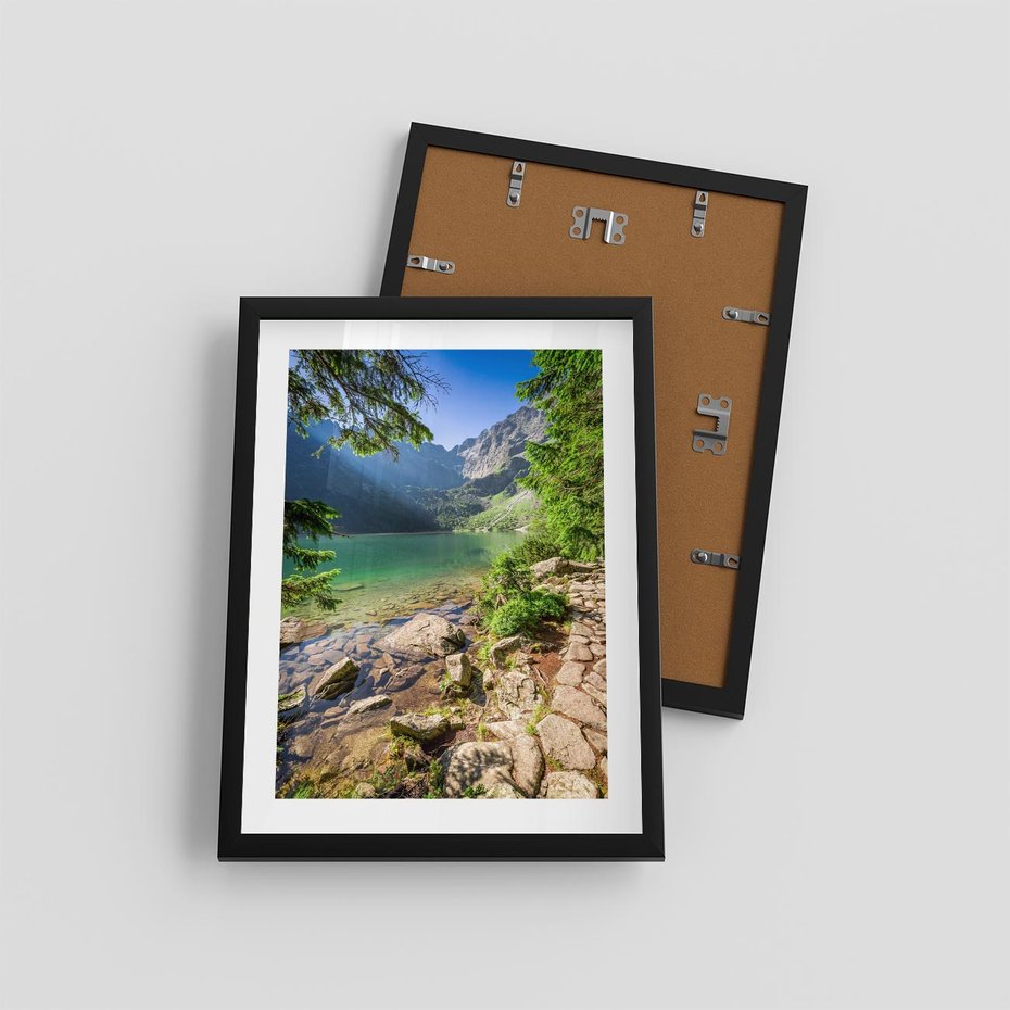 Plakat w ramie 30x40 - Mistyczna Przyroda - góry, jezioro - rama czarna