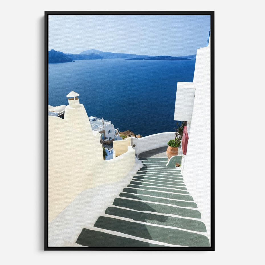 Obraz w ramie 50x70 - Malowniczy urok wyspy - Santorini, schodki - rama czarna