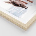 Plakat w ramie 40x50 - Sarna w Zimowym Raju - sarna, na śniegu - rama drewno
