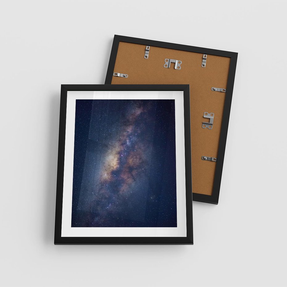 Plakat w ramie 40x50 - Wśród Gwiazd - rozgwieżdzone niebo, droga mleczna - rama czarna