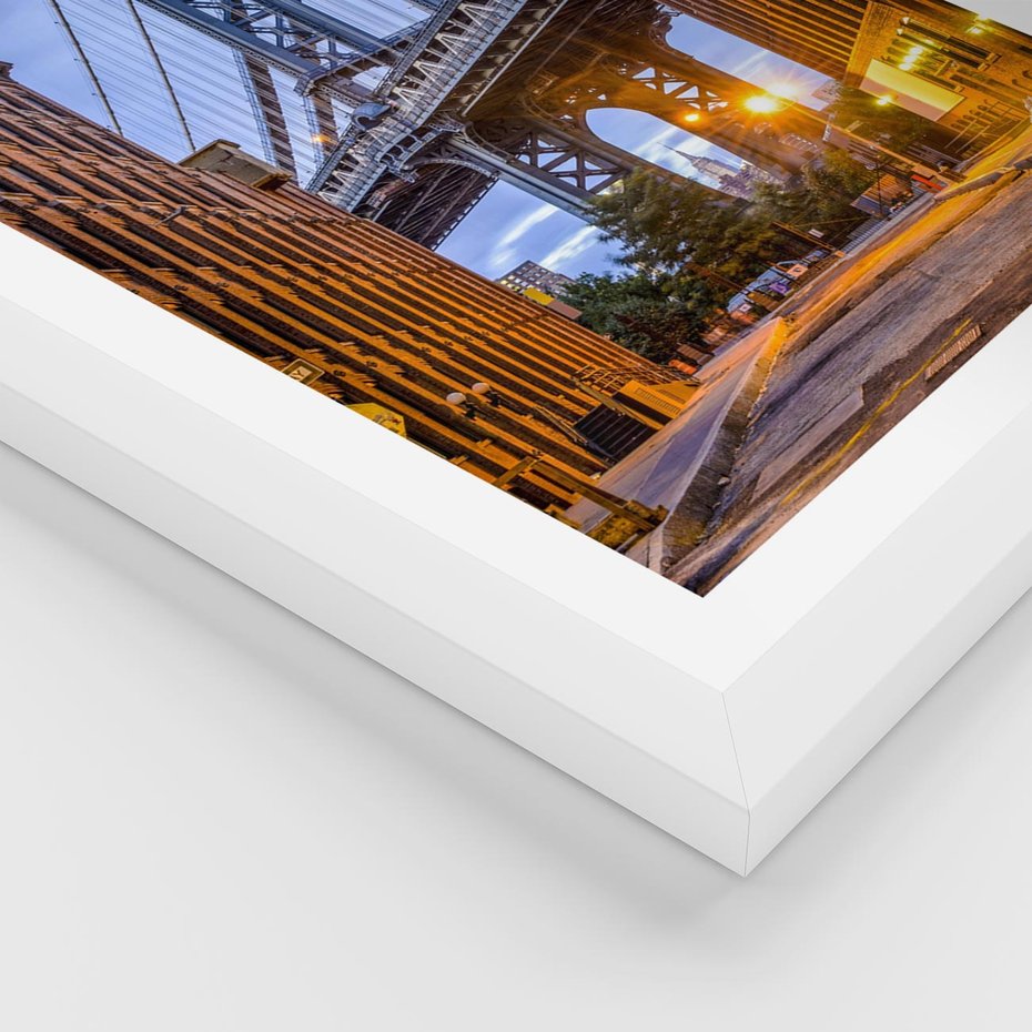 Plakat w ramie 30x40 - Most w mieście - most, miasto - rama biała