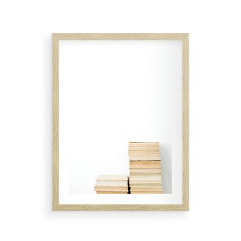 Plakat w ramie 50x70 - Estetyka Literatury - stos książek, minimalistyczna kompozycja - rama drewno