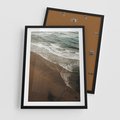 Plakat w ramie 50x70 - Spokój nad plażą - plaża, morze - rama czarna