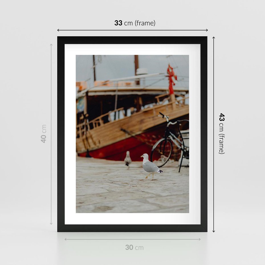 Plakat w ramie 30x40 - Przygoda na Horyzoncie - port, statek - rama czarna