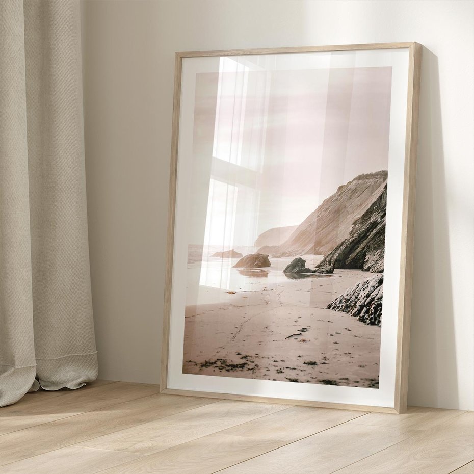 Plakat w ramie 50x70 - Przybrzeżna Piękność - klify, skały nad morzem - rama drewno