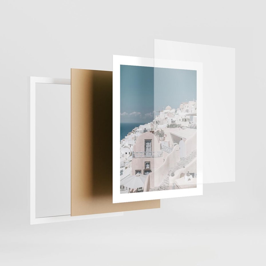 Plakat w ramie 40x50 - Śródziemnomorski Urok - zdjęcie Santorini, białe budynki - rama biała