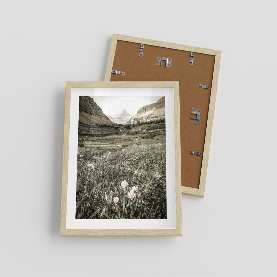 Plakat w ramie 30x40 - Nostalgiczne Góry - górski krajobraz, łaka w górach - rama drewno