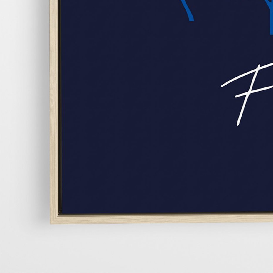 Obraz w ramie 50x70 - Podróżne Barwy - czerwone abstrakcyjne kwiaty, granatowe tło - rama drewno