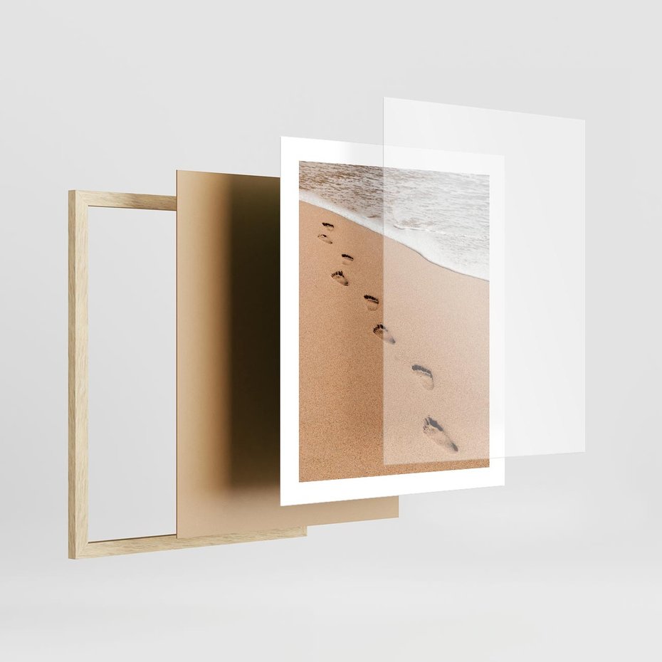 Plakat w ramie 40x50 - Ślady Stóp na Plaży: Spacer nad Morzem - plaża, ślady stóp na piasku - rama drewno