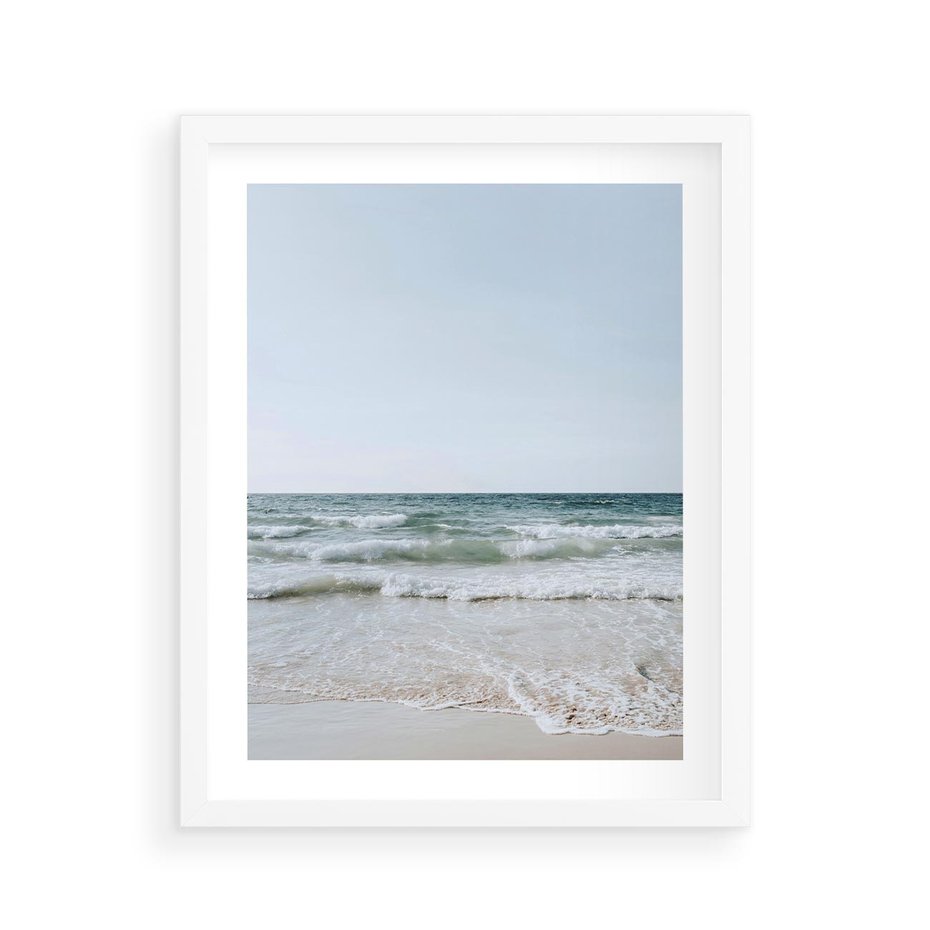 Plakat w ramie 40x50 - Spokój nad Brzegiem - plaża, morze - rama biała