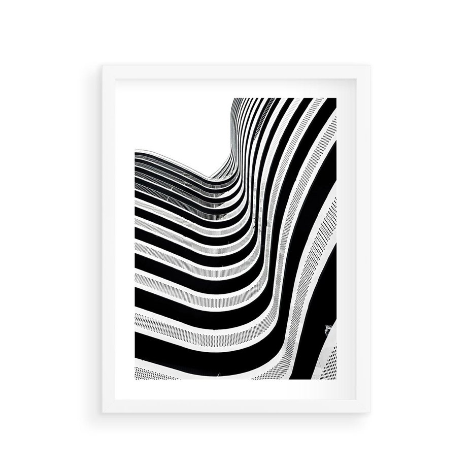 Plakat w ramie 30x40 - Nowoczesność w Monochromii - nowoczesna architektura, czarno białe zdjęcie - rama biała