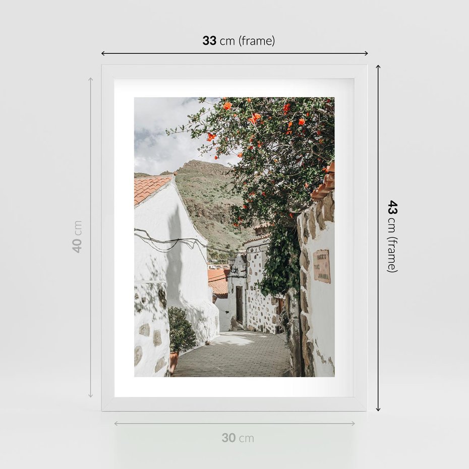 Plakat w ramie 30x40 - Południe Europy - śródziemnomorski krajobraz, uliczka we włoszech - rama biała