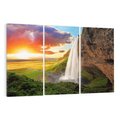 Obraz na płótnie 120x80 - Zachód słońca nad islandzkim wodospadem - Islandia, wodospad