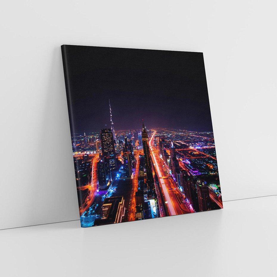 Obraz na płótnie 60x60 - Nocne oświetlenie miasta - miasto, noc