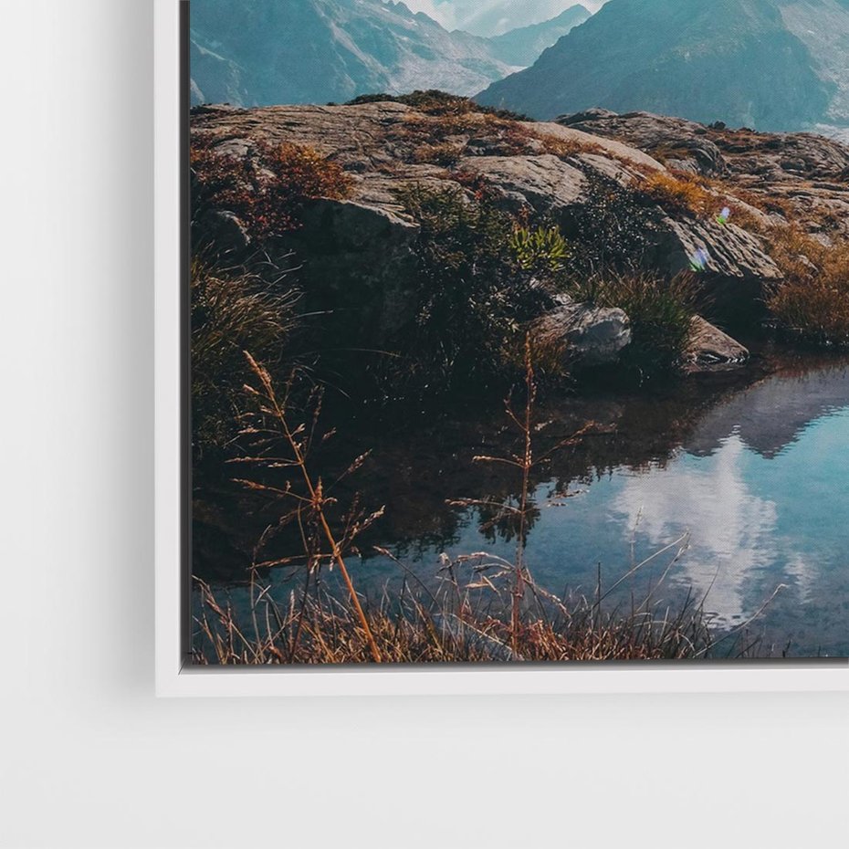 Obraz w ramie 80x80 - Inspirujący Pejzaż - ścieżka, górska - rama biała