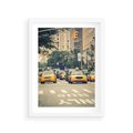 Plakat w ramie 30x40 - Miasto Taksówek - taksówki, miasto - rama biała