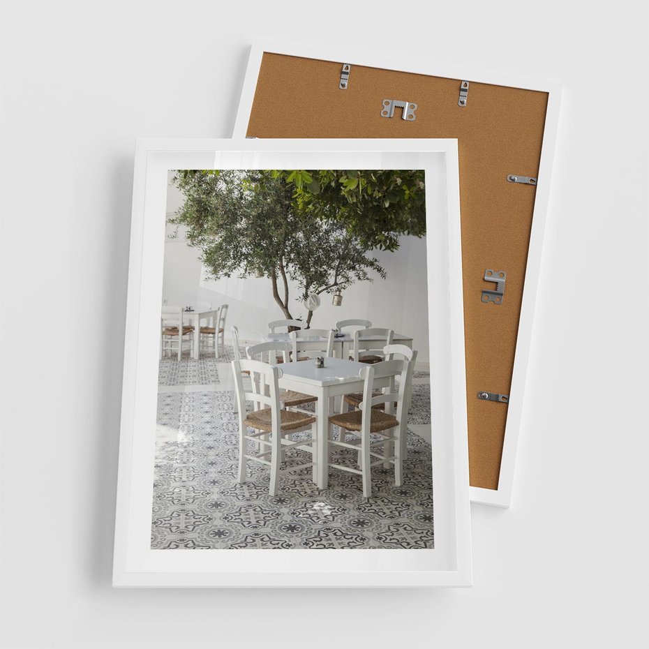 Plakat w ramie 50x70 - Włoska restauracja pełna smaków - włoska, restauracja - rama biała