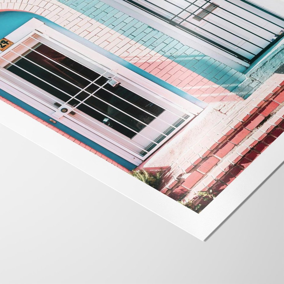 Plakat bez ramy 30x40 - Urok Starych Drzwi - stare retro drzwi kamienicy, pastelowe kolory