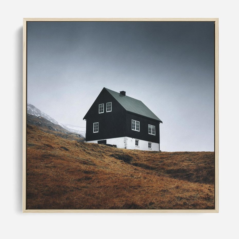 Obraz w ramie 80x80 - Ciepło i Przytulność - skandynawski, domek - rama drewno