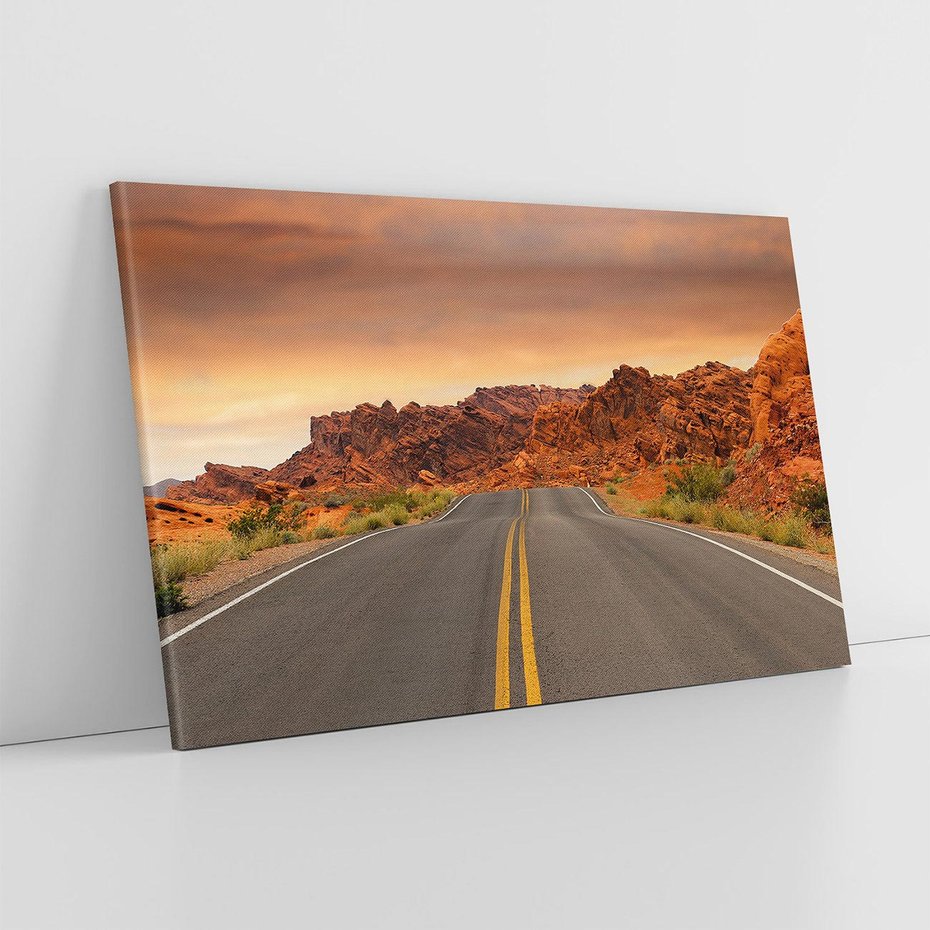 Obraz na płótnie 70x50 - Górska droga między skałami - droga, góry