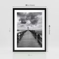 Plakat w ramie 30x40 - Romantyczny pomost z latarnią - pomost, latarnia - rama czarna