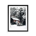 Plakat w ramie 30x40 - Zimowy Urok Drewnianego Domku - zima, drewniany domek - rama czarna