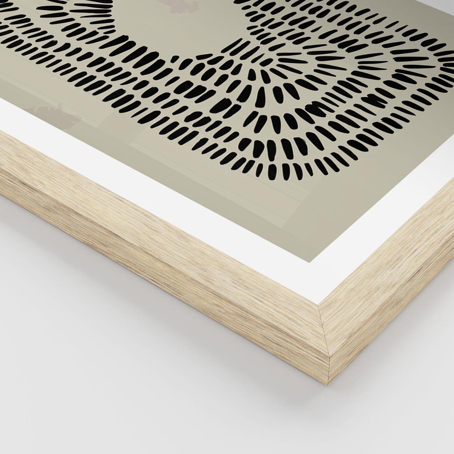 Plakat w ramie 50x70 - Zaklęte Wnętrza - boho plakat, czarne kropki kreski - rama drewno