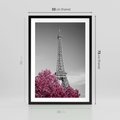 Plakat w ramie 50x70 - Różowy Paryż - czarno białe zdjęcie, wieża eiffla - rama czarna
