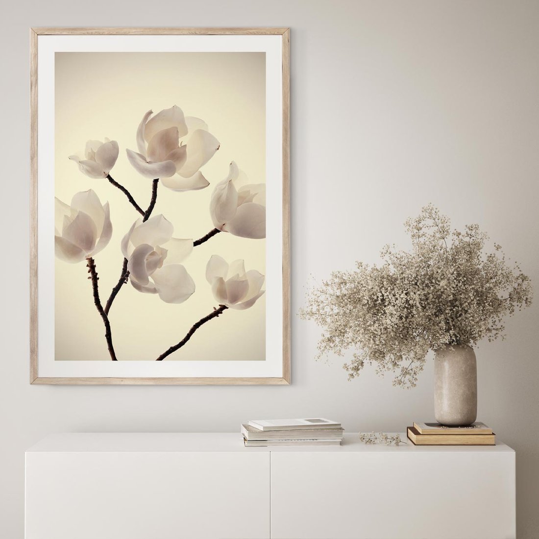 Plakat w ramie 30x40 - Elegancja Natury - magnolia, białe - rama drewno