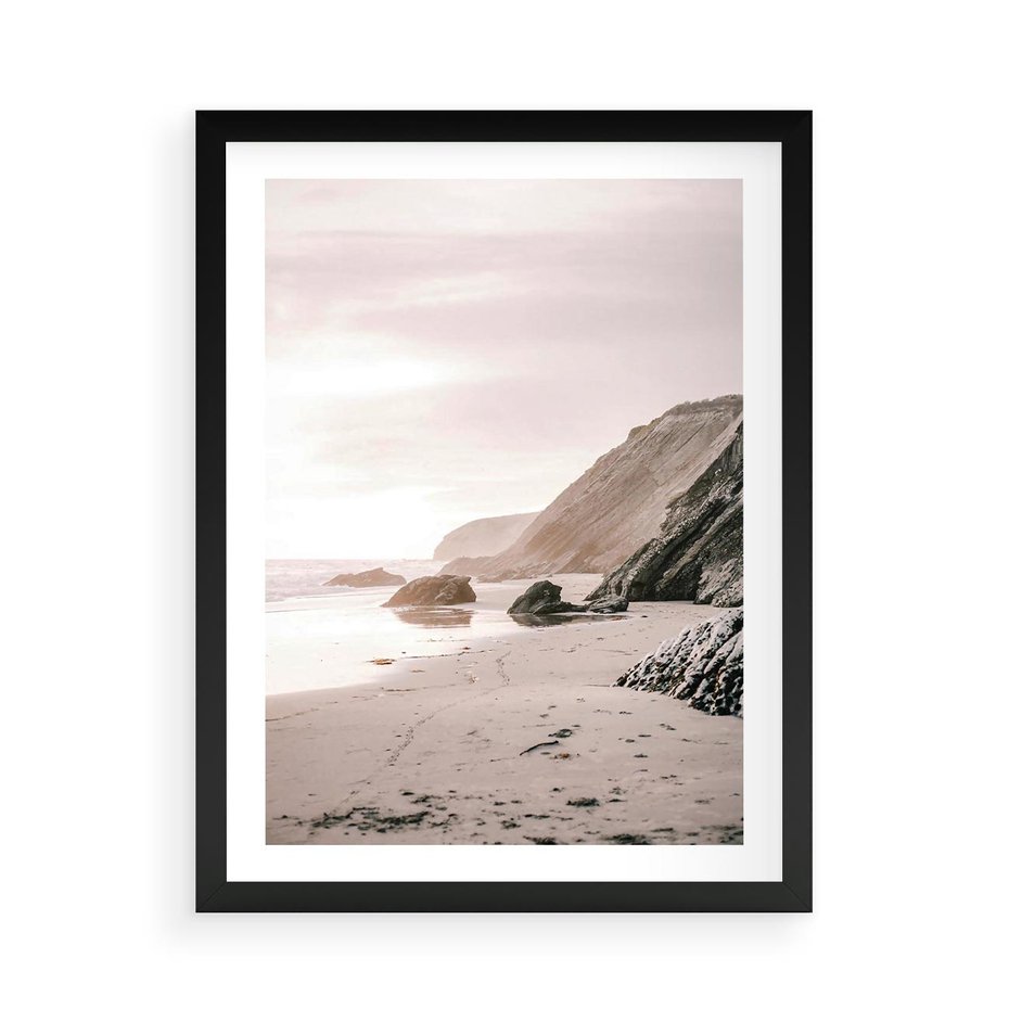 Plakat w ramie 50x70 - Przybrzeżna Piękność - klify, skały nad morzem - rama czarna