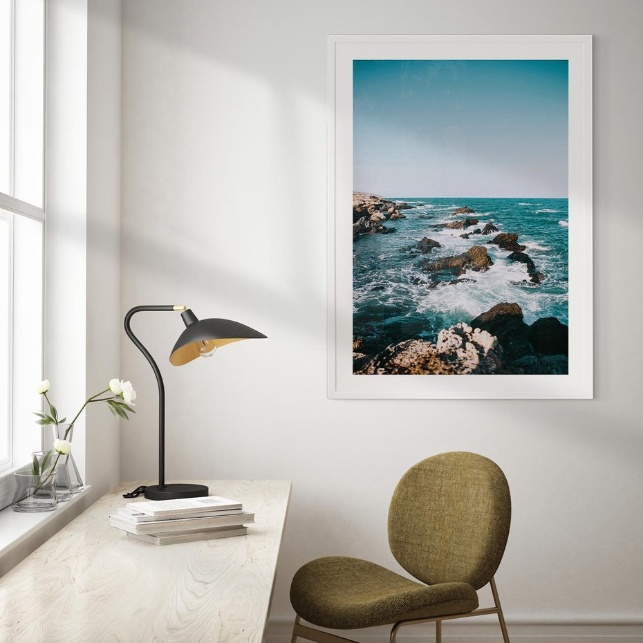 Plakat bez ramy 21x30 - Dramatyczna Sceneria: Fale i Skały nad Morzem - morze, fale