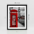 Plakat w ramie 40x50 - Budka w Londynie - Londyn, budka - rama czarna