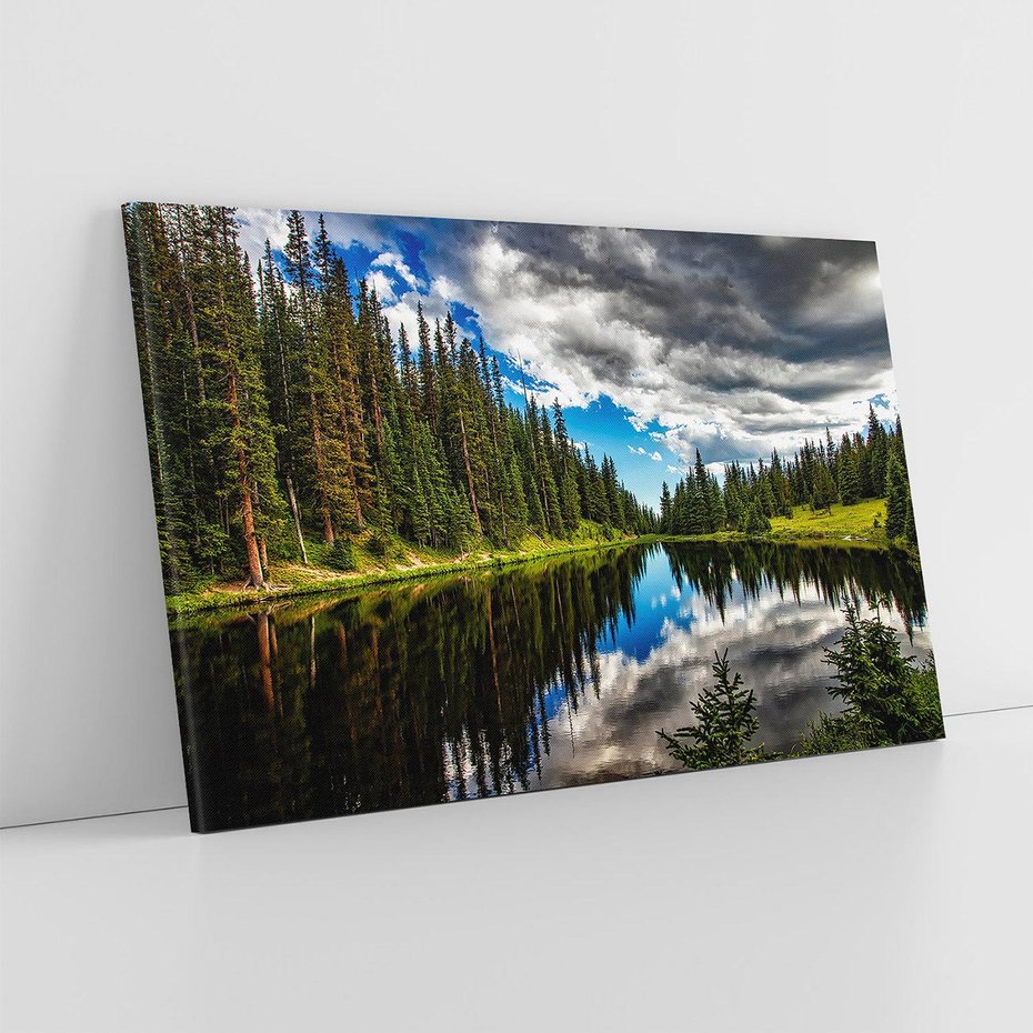 Obraz na płótnie 70x50 - Spokój nad jeziorem wśród lasu - las, jezioro