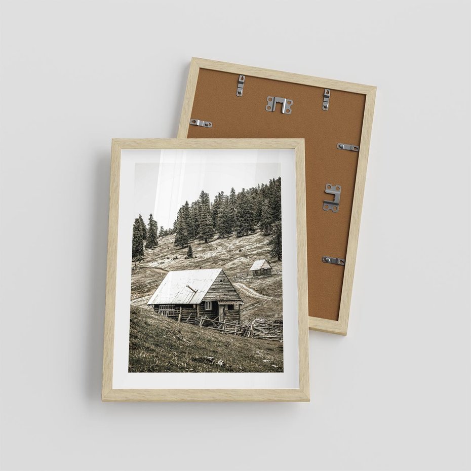 Plakat w ramie 30x40 - Ustronne Chatki w Górach - rustykalne domki w górach, sepia - rama drewno