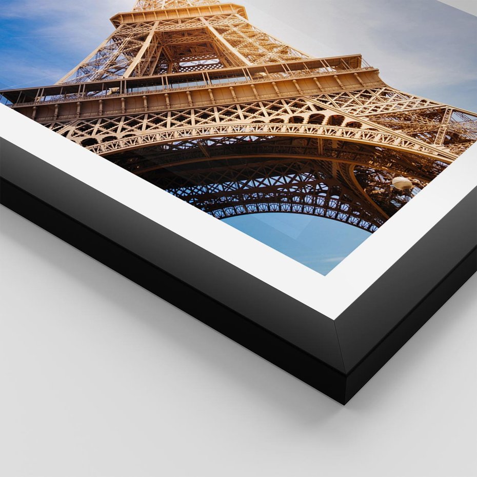 Plakat w ramie 40x50 - Eiffla - ikona Paryża - Eiffla, Paryż - rama czarna