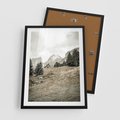 Plakat w ramie 50x70 - Krajobraz Sepii: Domek w Górach - domek w górach, góry - rama czarna