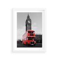 Plakat w ramie 30x40 - Autobusy w tętniącym życiem Londynie - Londyn, autobus - rama biała
