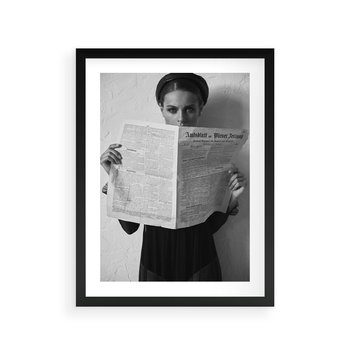 Plakat w ramie 40x50 - Nowe Wiadomości - retro zdjęcie, czarno białe - rama czarna