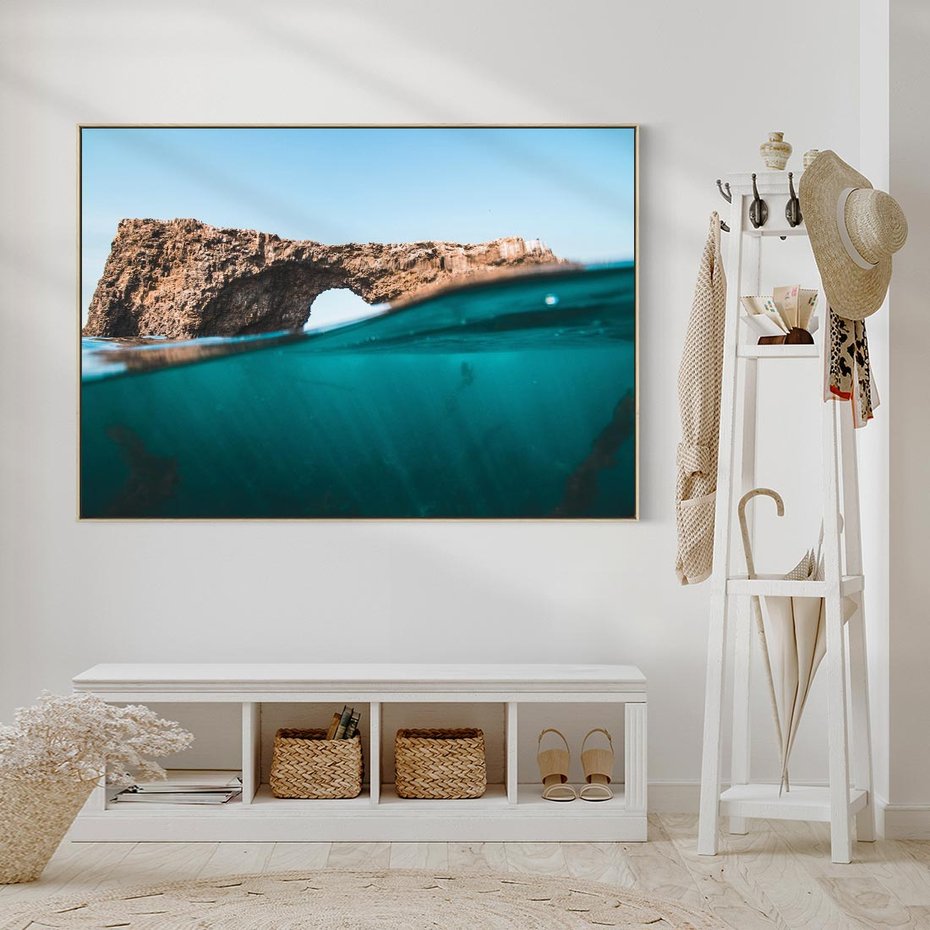 Obraz w ramie 70x50 - Tajemnicza Podwodna Kraina - fotografia, podwodna jaskinia - rama drewno