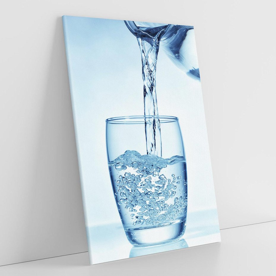 Obraz na płótnie 70x100 - Chłodząca szklanka wody - szklanka, wody
