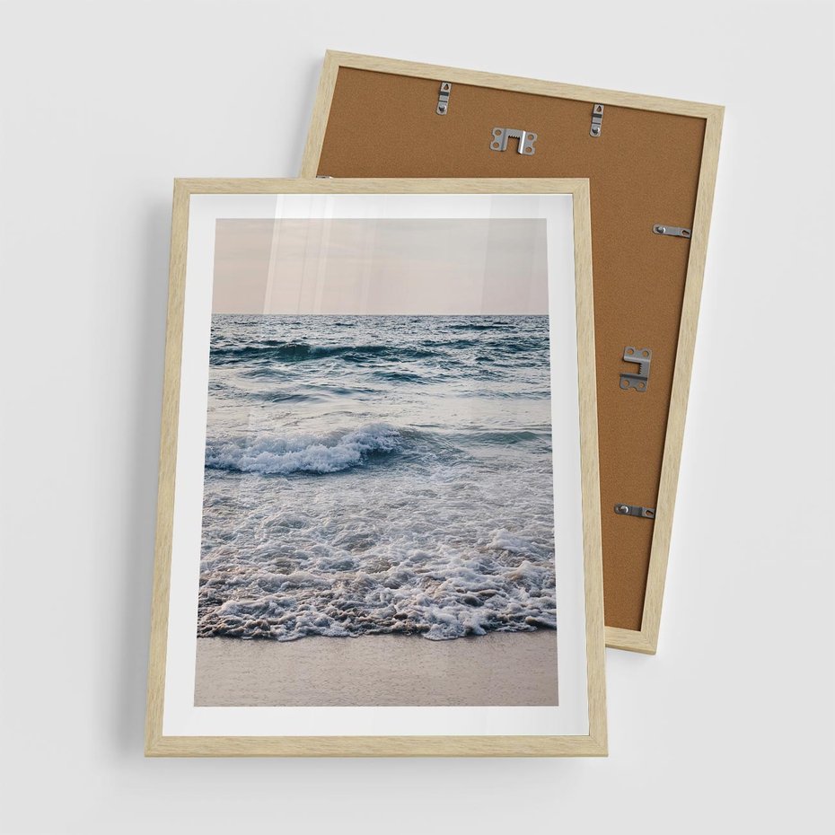 Plakat w ramie 50x70 - Malowniczy Nadmorski Krajobraz - morze, fale - rama drewno