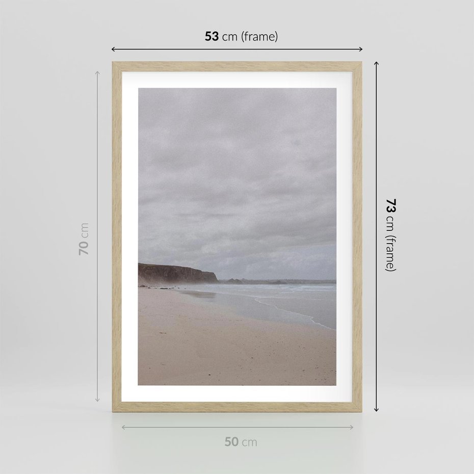 Plakat w ramie 50x70 - Mglista plaża - plaża, mgła - rama drewno